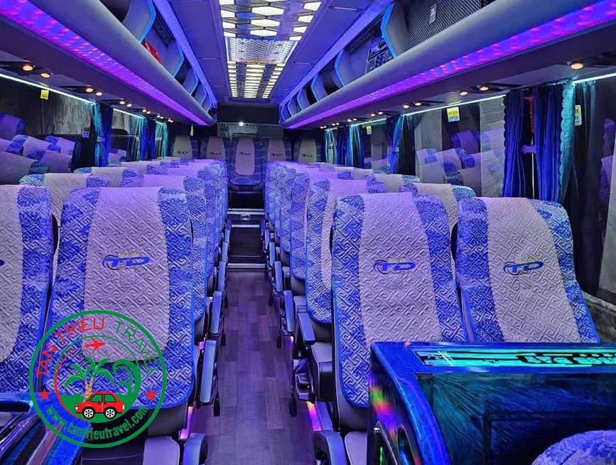 Cho thuê xe 29 chỗ giá rẻ tại TPHCM\\