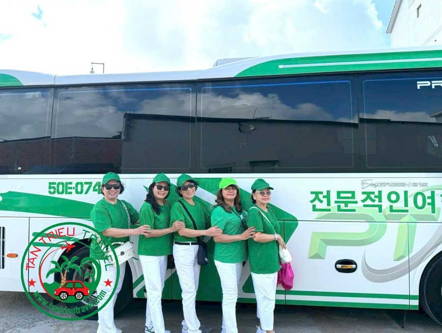Cho thuê xe 29 chỗ 1 ngày tại TPHCM