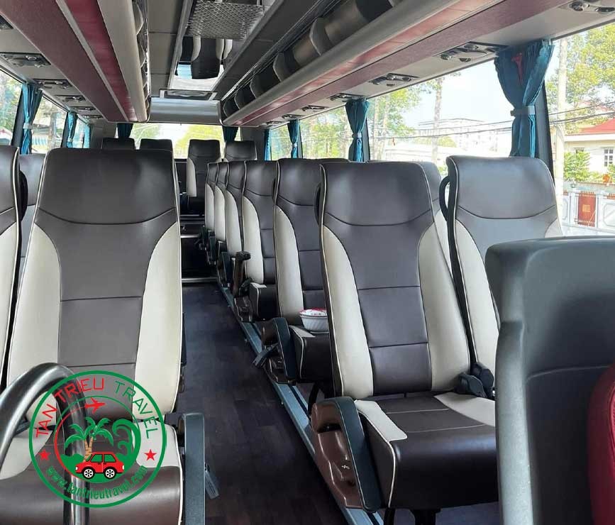 Thuê xe 29 chỗ uy tín tại Sài Gòn