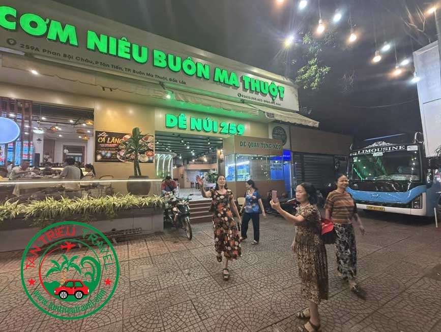 Giá thuê xe 29 chỗ đi tây nguyên