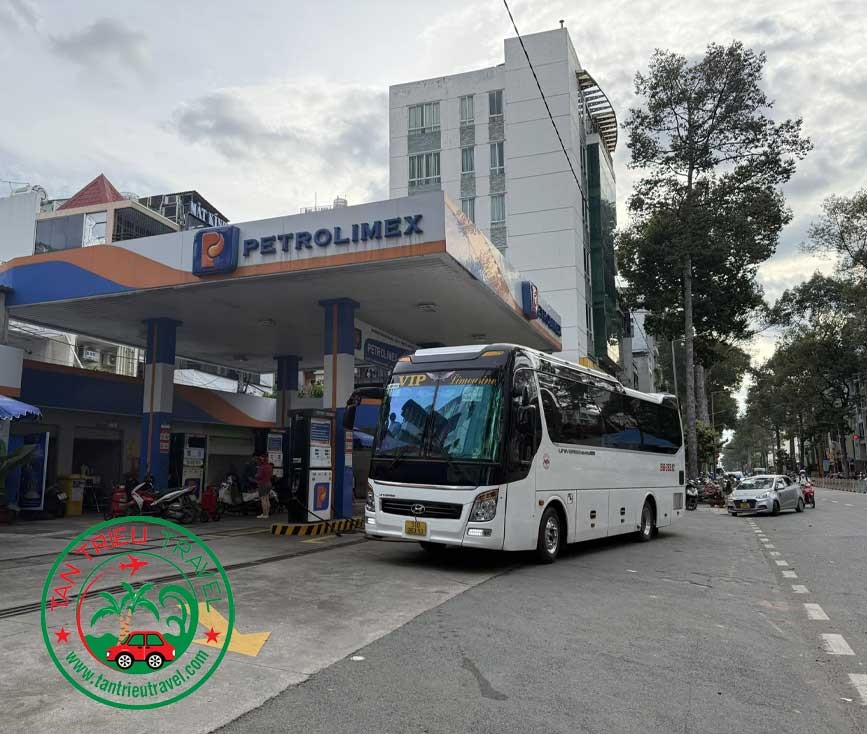 Thuê xe 29 chỗ 1 ngày giá bao nhiêu