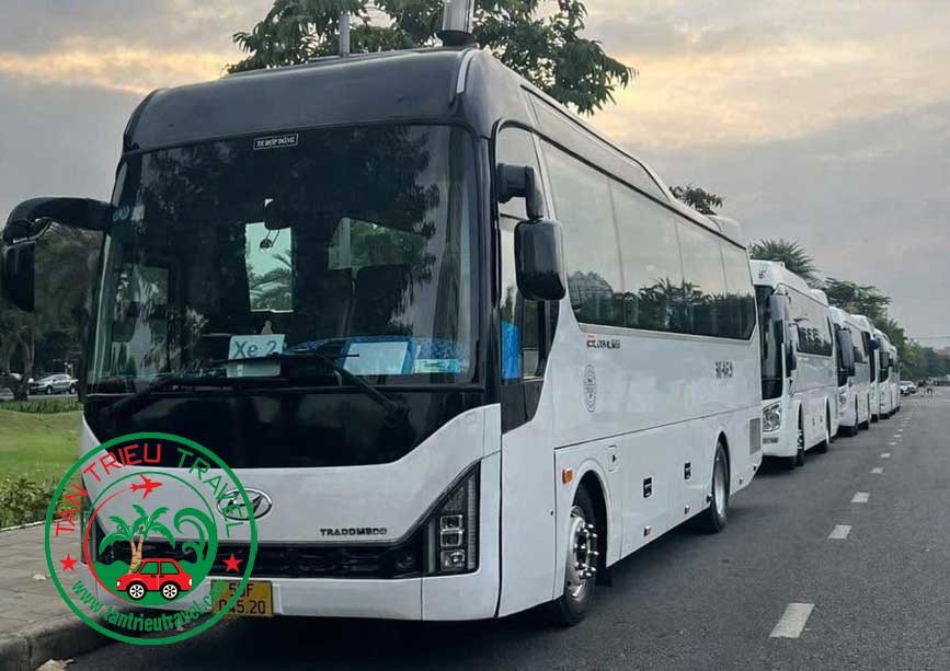 Giá thuê xe 29 chỗ tại TPHCM