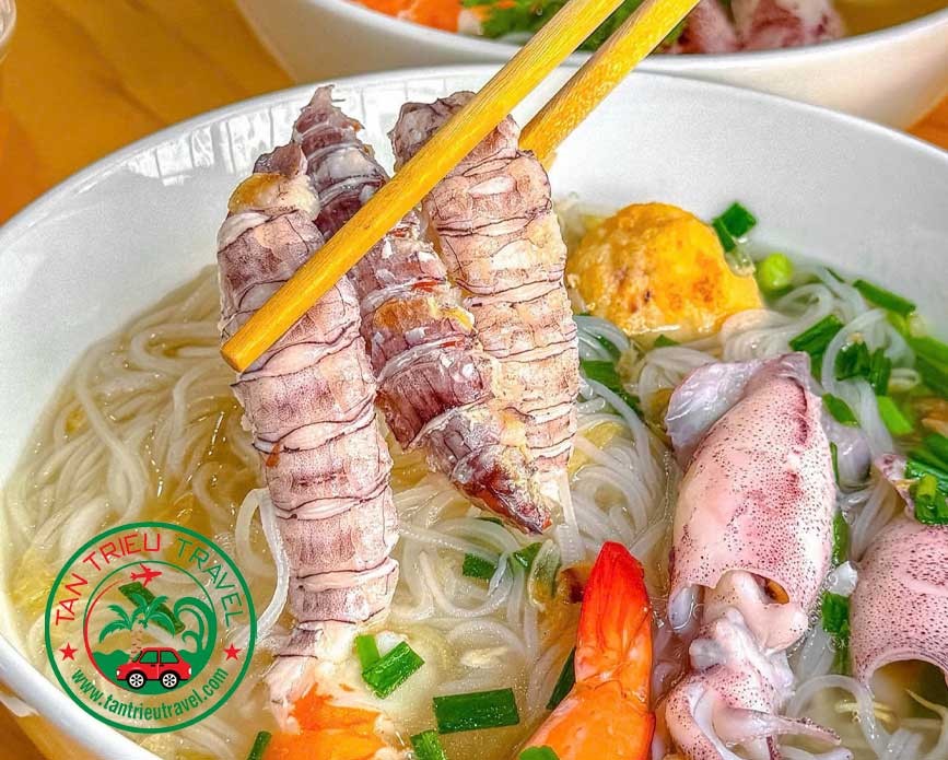 Cho thuê xe 29 chỗ giá rẻ từ Sài Gòn đi Vũng Tàu