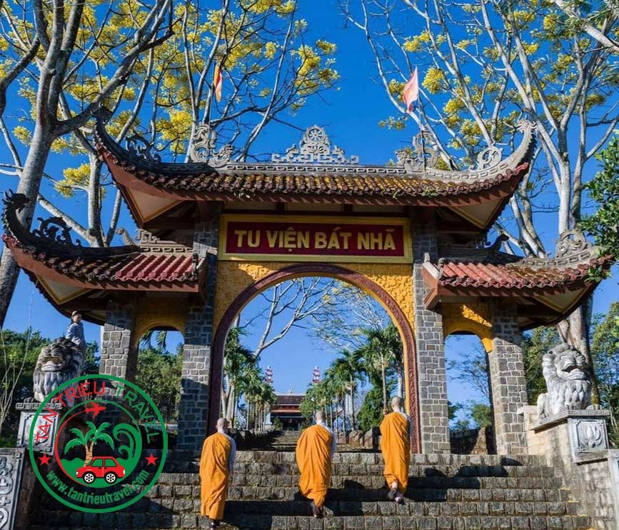 Đặt xe 29 chỗ đi Bảo Lộc