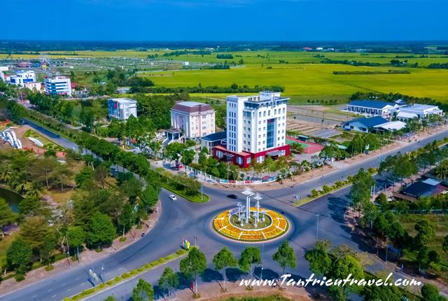 Cho thuê xe du lịch từ TPHCM đi Hậu Giang |Xe đẹp, giá tốt, 24/7