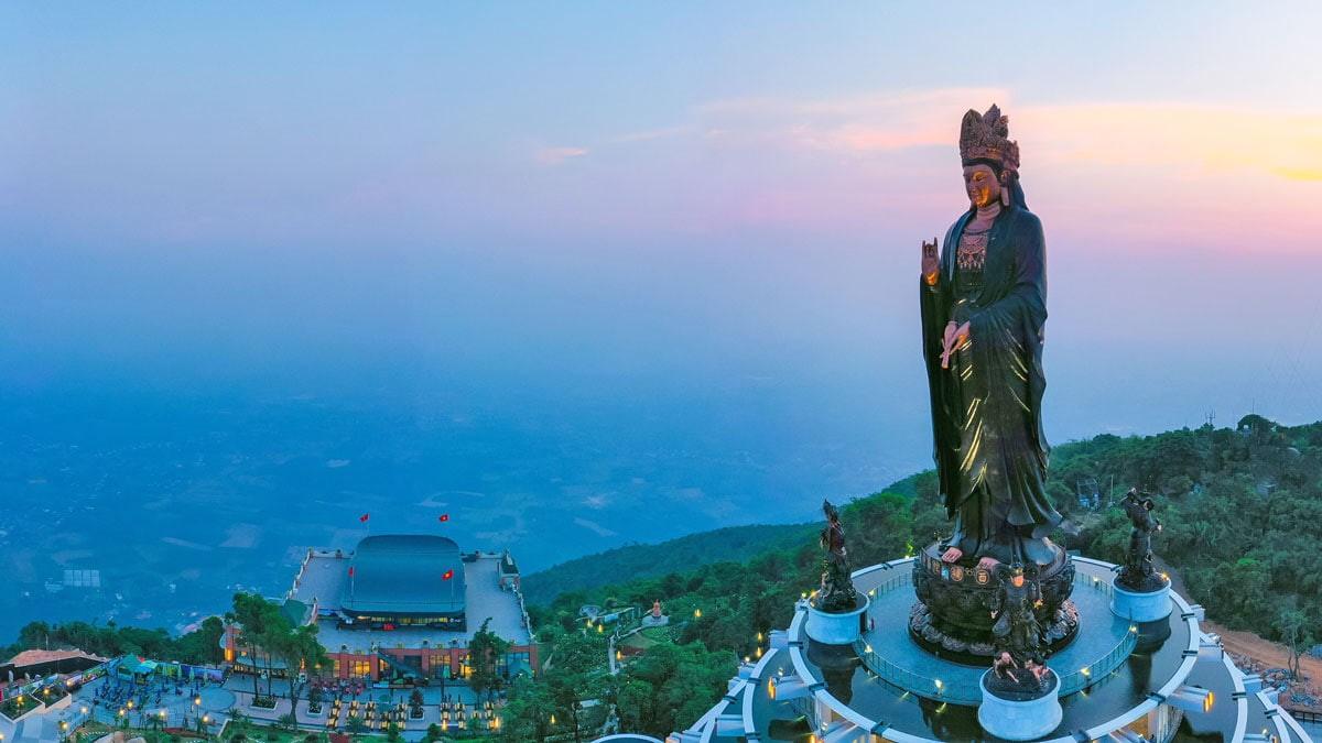 Kinh nghiệm chinh phục Núi Bà Đen