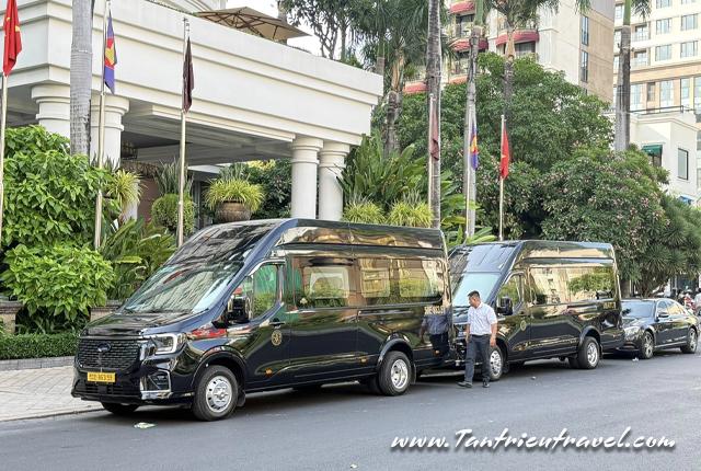 Bảng giá thuê xe limousine đi Nha Trang từ TPHCM| Xe đời mới, giá hợp lý