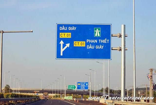 Cao tốc Dầu Giây - Phan Thiết, thênh thang đường đến biển Mũi Né