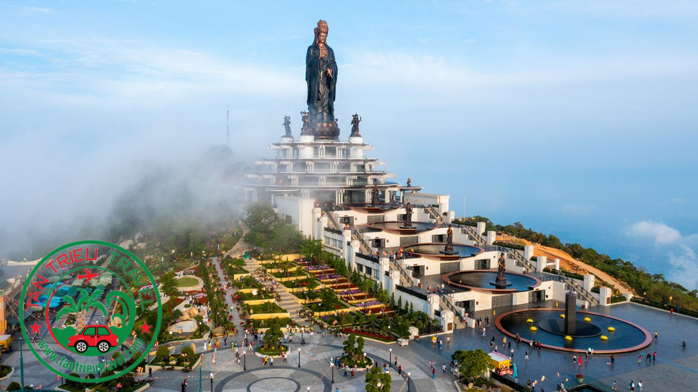 Thuê xe du lịch đi Tây Ninh – Núi Bà Đen