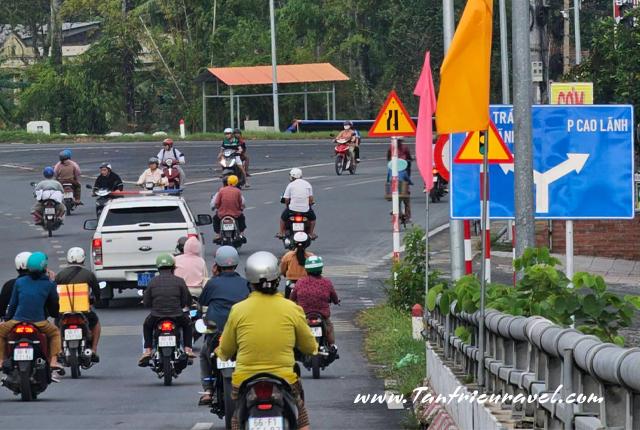 [9/2026]Bảng giá thuê xe du lịch đi Cao Lãnh từ TPHCM