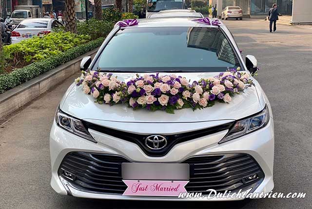 Thuê xe hoa cưới Toyota Vios 5 chỗ giá rẻ tại TPHCM