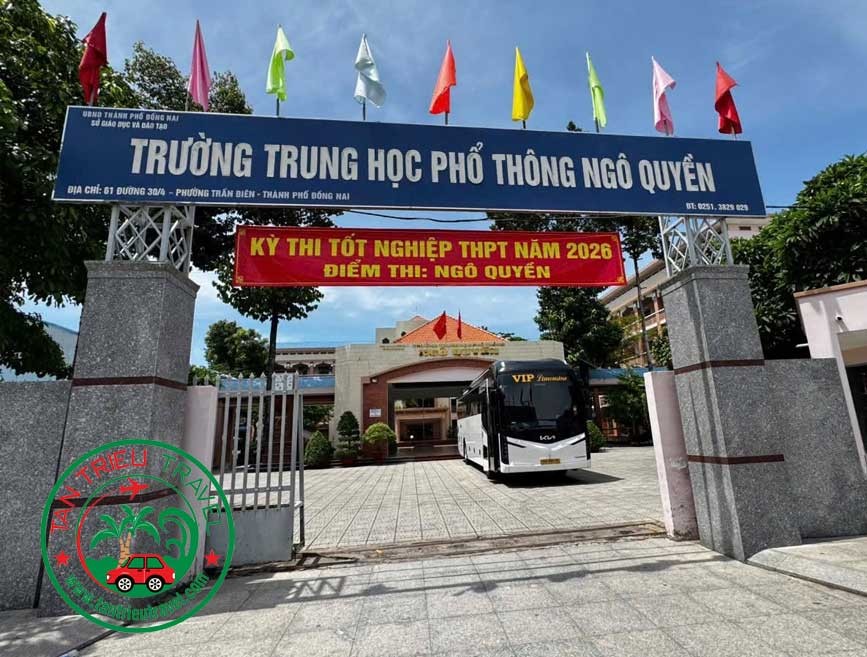 Thuê xe 45 chỗ đưa rước học sinh