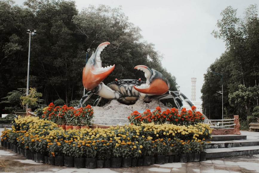 Biểu tượng Cua Cà Mau tại Đất Mũi