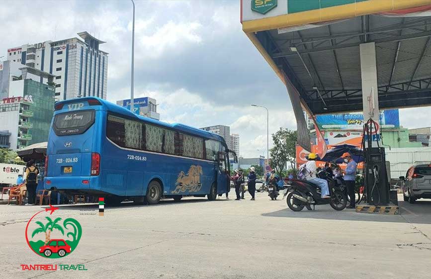 Giá xe du lịch ảnh hưởng bởi các chính sách của nhà nước