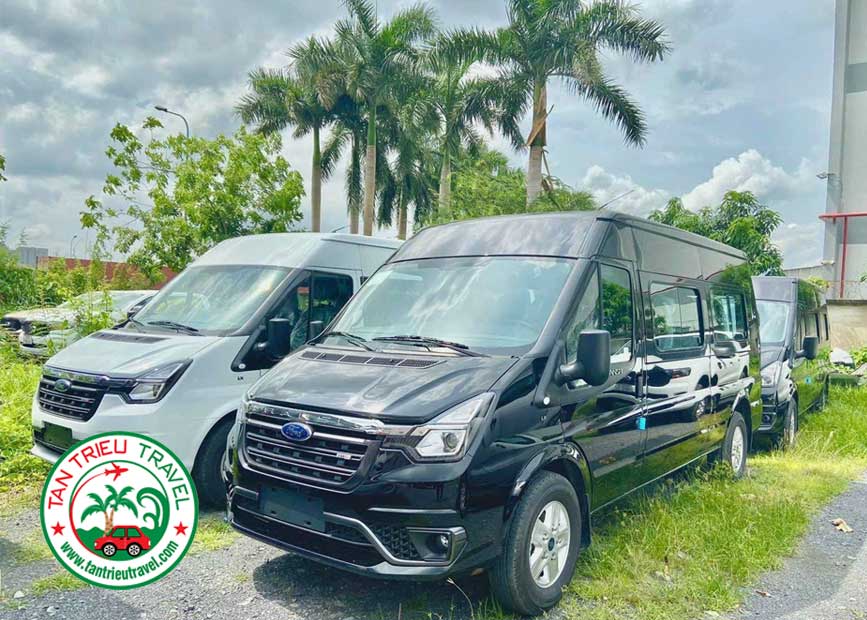 Thuê xe 16 chỗ đi biển Phước Hải