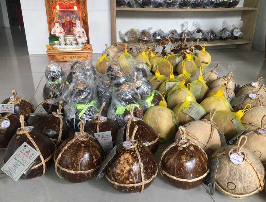 Đặc sản rượu dừa Bến Tre