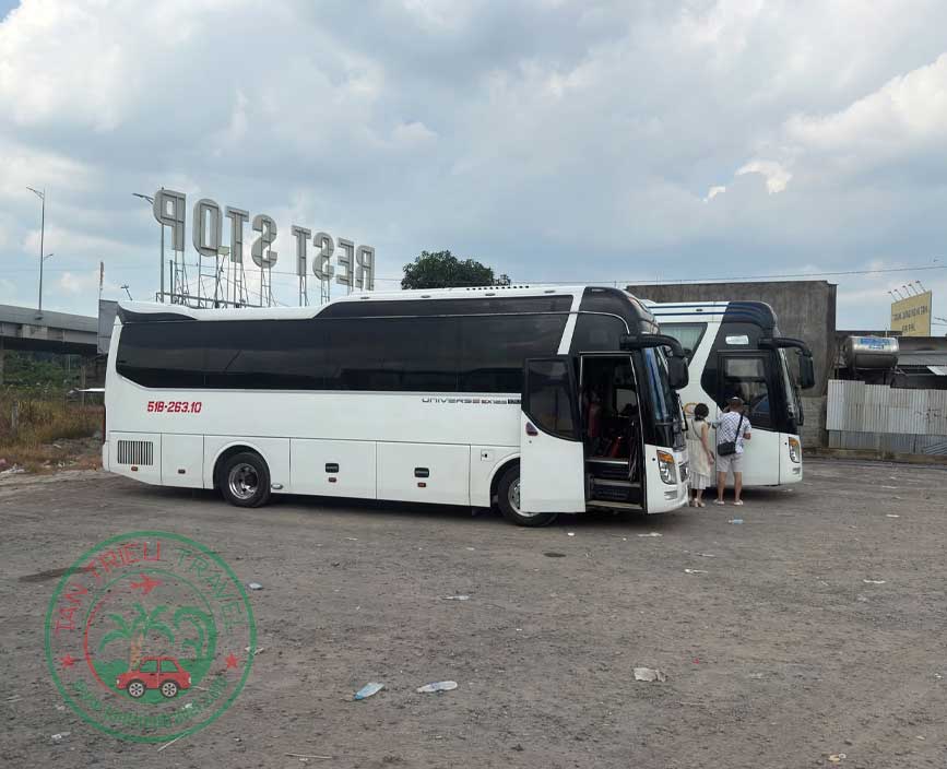 Cho thuê xe 29 chỗ đi Bến Tre