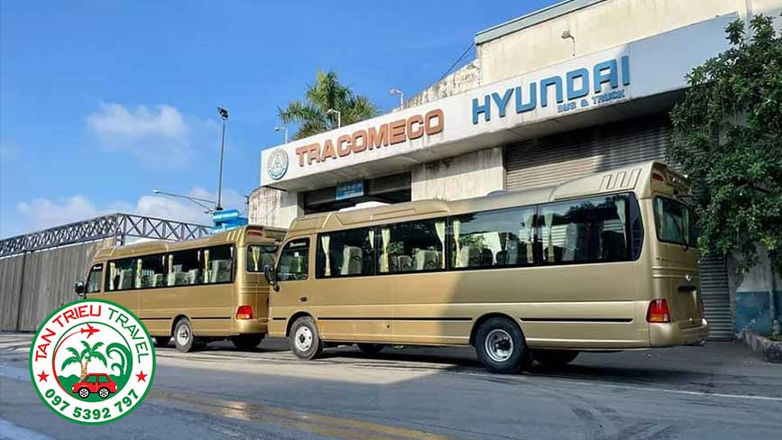 Chọn dòng xe Couty Tracomeco 29 chỗ đi Bạc Liêu