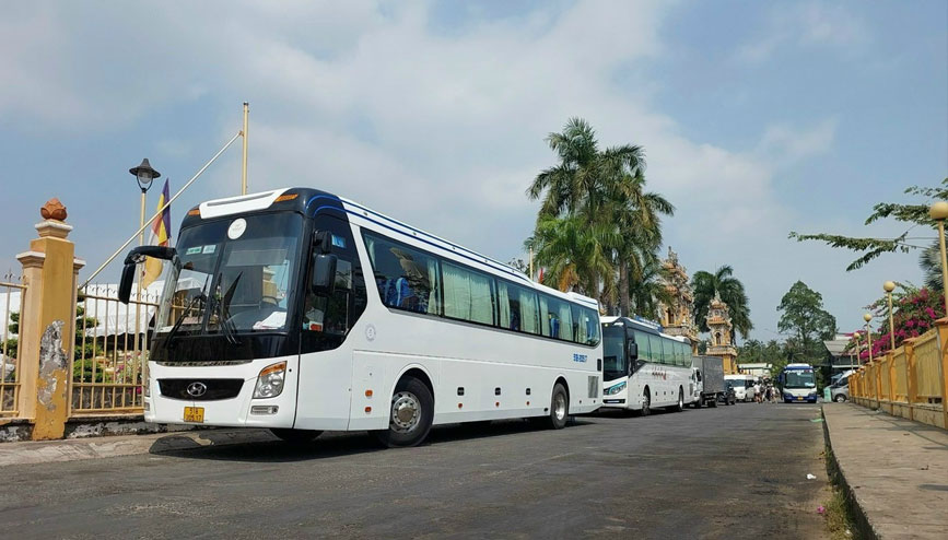 THUÊ XE DU LỊCH TẠI QUẬN TÂN BÌNH TP HCM GIÁ RẺ