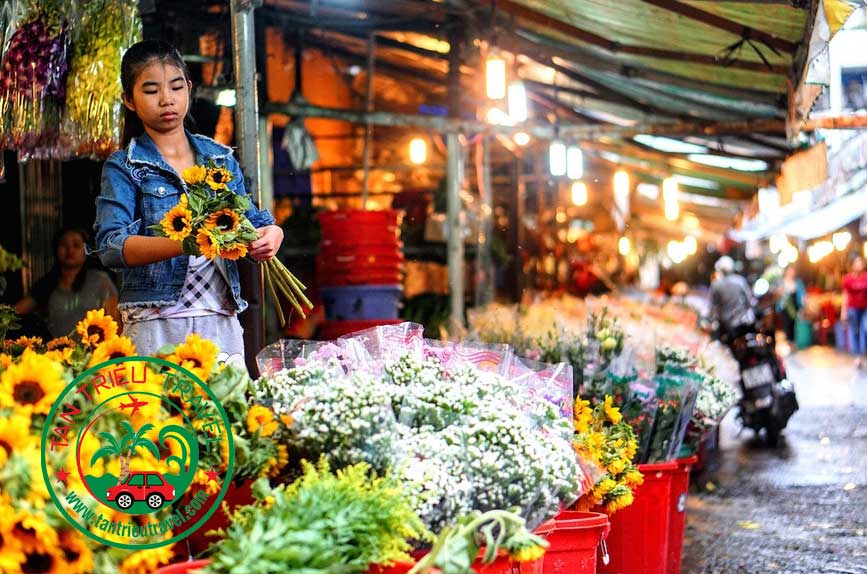 Chợ đêm Hồ Thị Kỷ