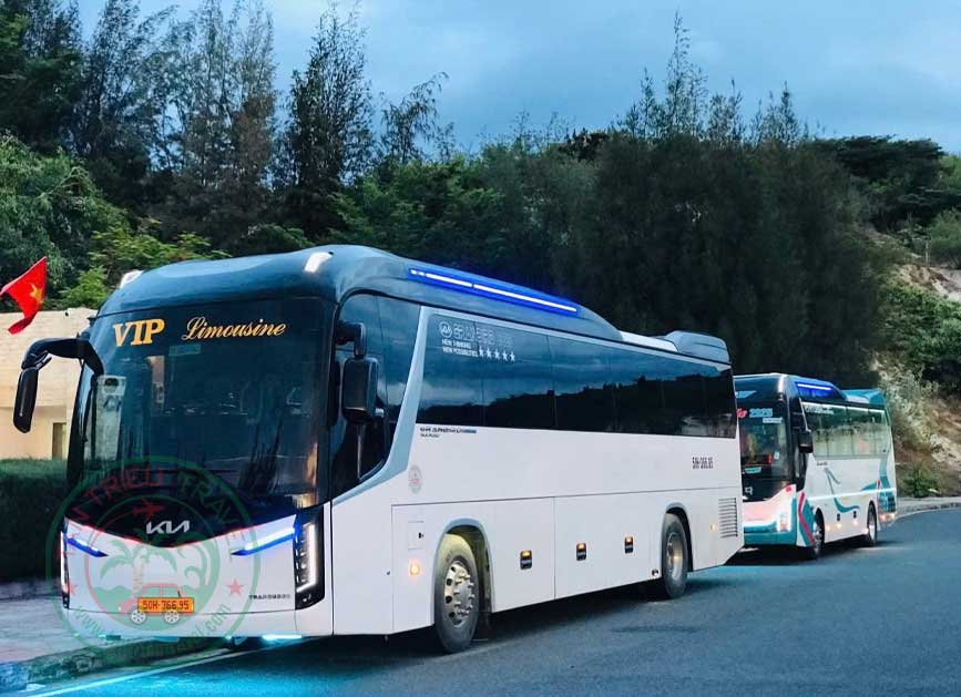 Thuê xe du lịch 29 chỗ đi Cam Ranh