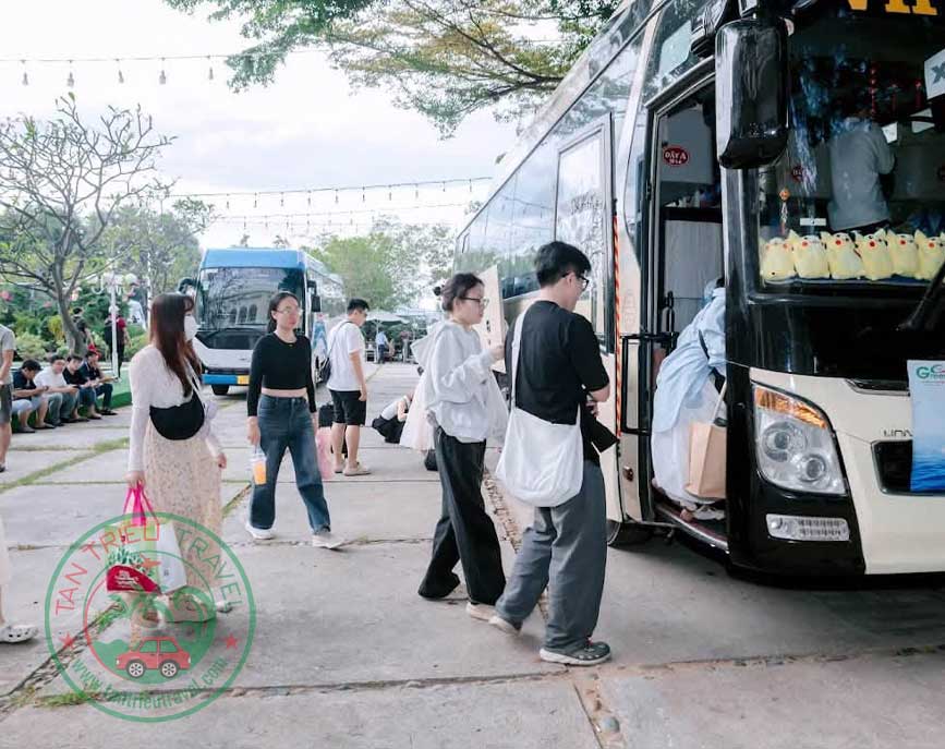 Thuê xe đi Đồng Nai giá rẻ cùng Tân Triều Travel