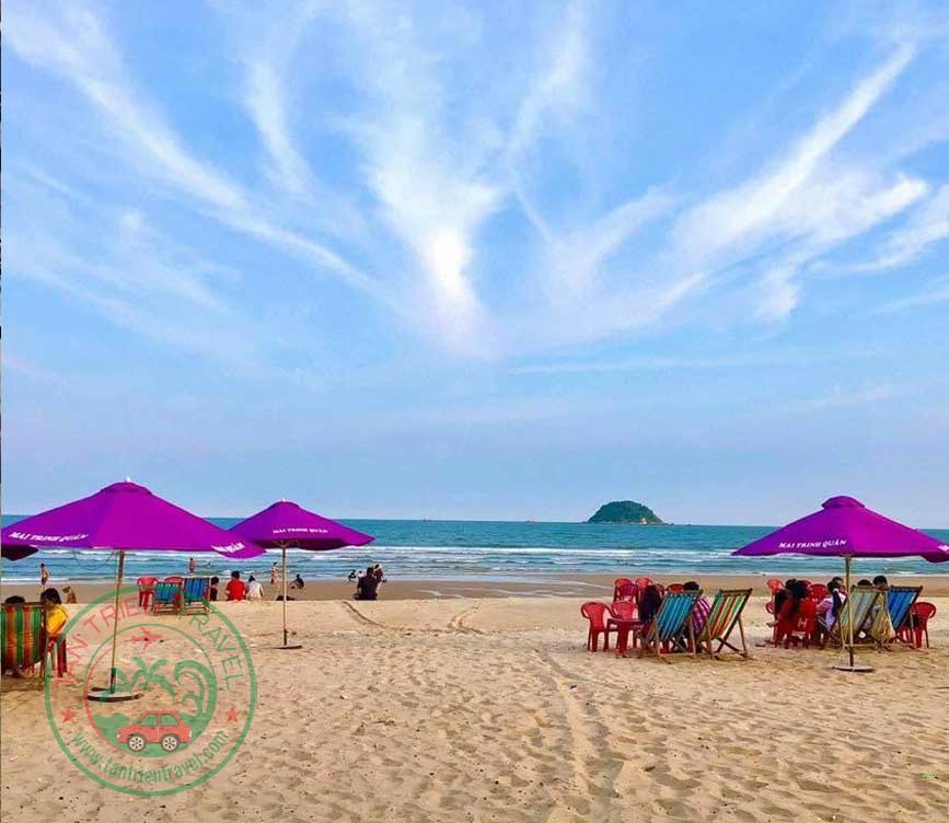 Tắm biển Đồi Dương