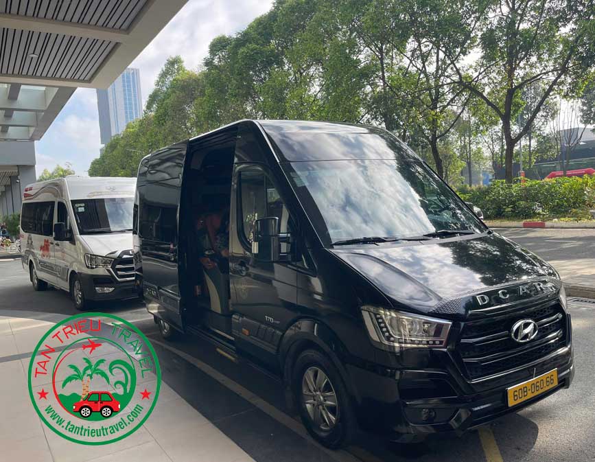 Chọn những nhà xe uy tín như Tân Triều Travel