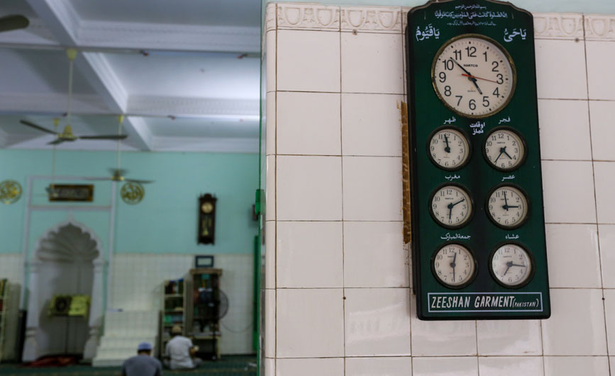 Đồng hồ báo giờ hành lễ hàng ngày tại giáo đường