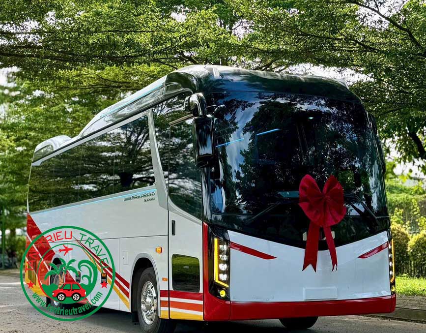 Xe 29 chỗ Kia Mini đi Nha Trang