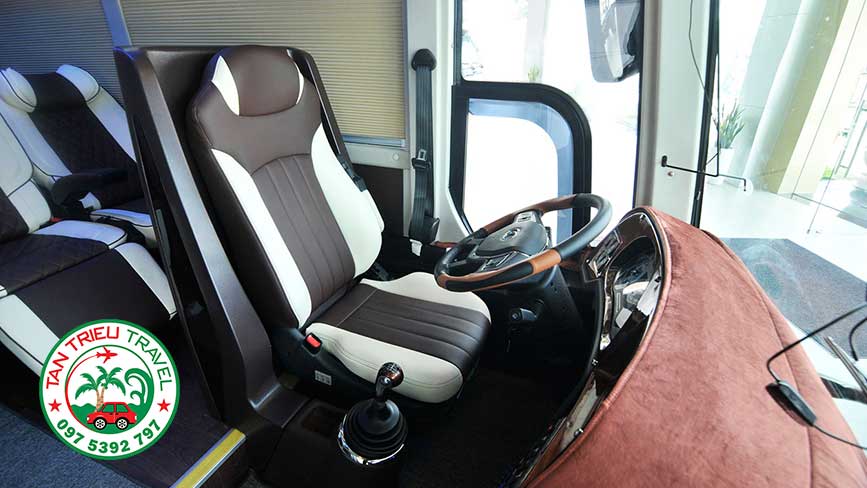 Thuê xe 29 chỗ với nội thất sang trọng và tiện nghi
