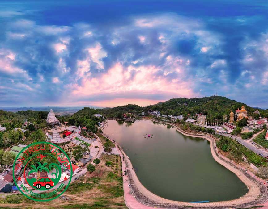 Lâm Viên - Núi Cấm