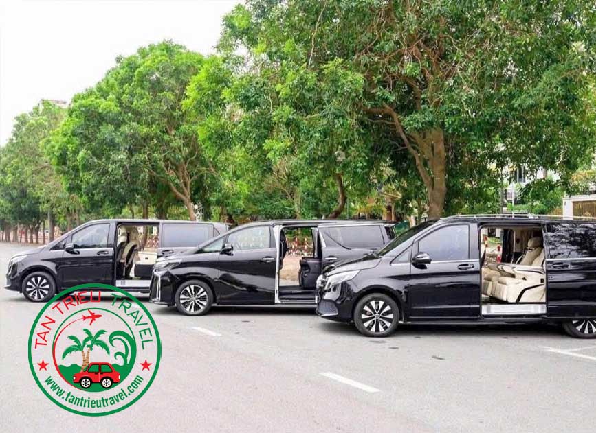 Thuê xe 7 chỗ sang tại TPHCM