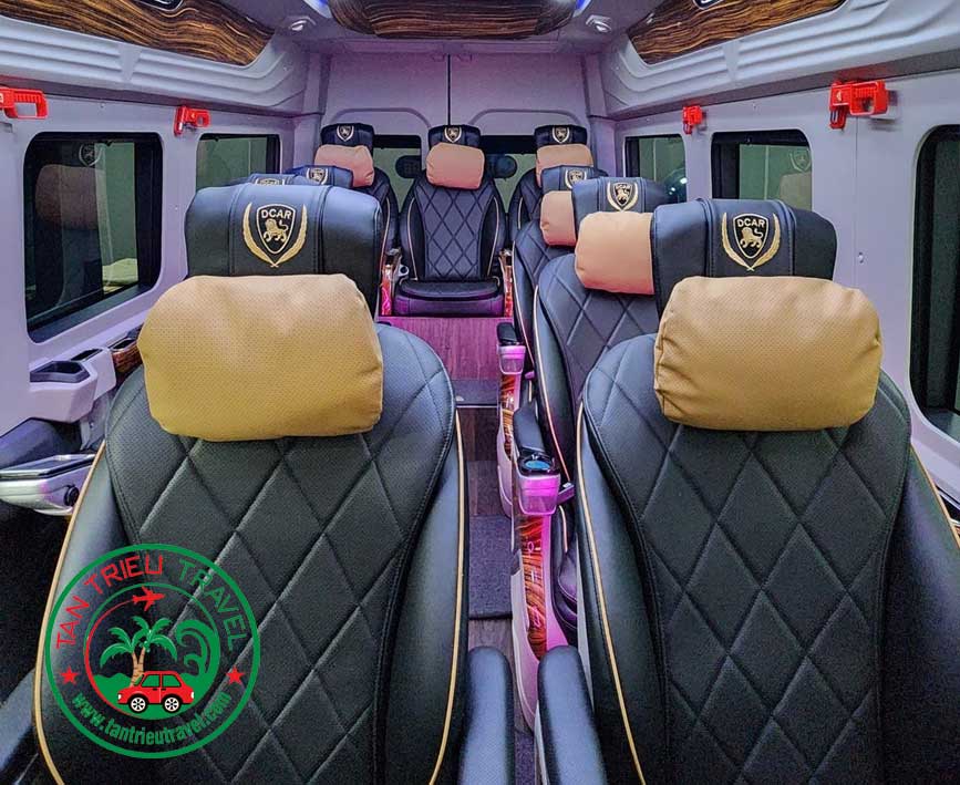 Limousine 11 chỗ đi Rạch Giá