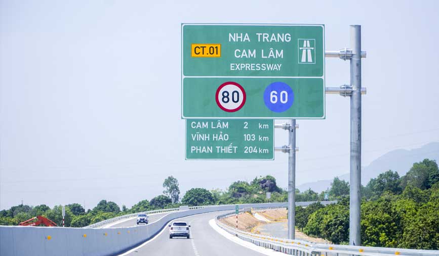 Cam Lâm - Nha Trang đoạn cao tốc kết nối đến phố biển Nha Trang