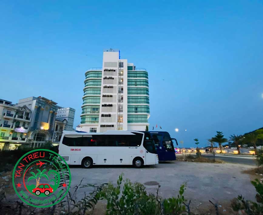 Tham khảo bảng giá thuê xe đi Rạch Giá Kiên Giang