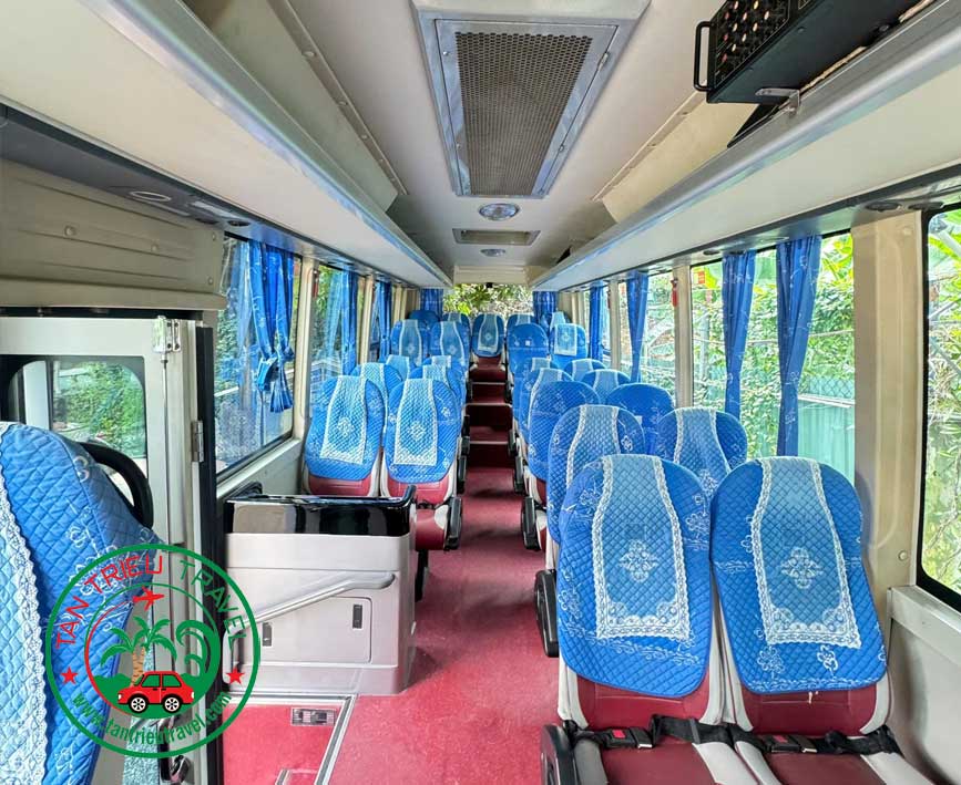 Xe 29 chỗ đi Samco