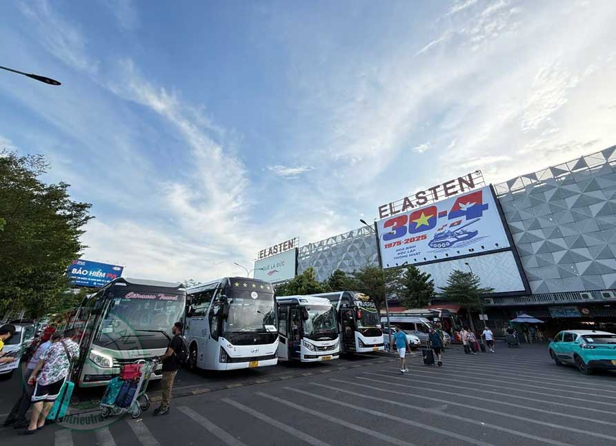 Phục vụ đưa rước sân bay