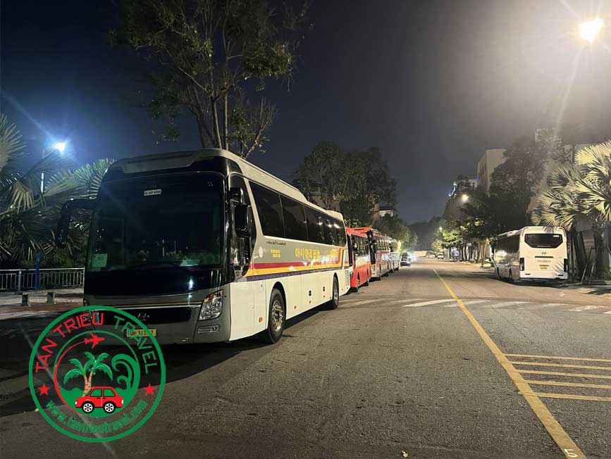 Giá thuê xe đi Tây Nguyên với đa dạng các dòng xe