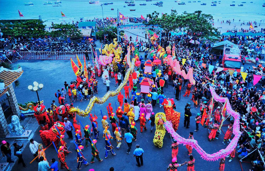 Lễ hội Dinh Cô Long Hải