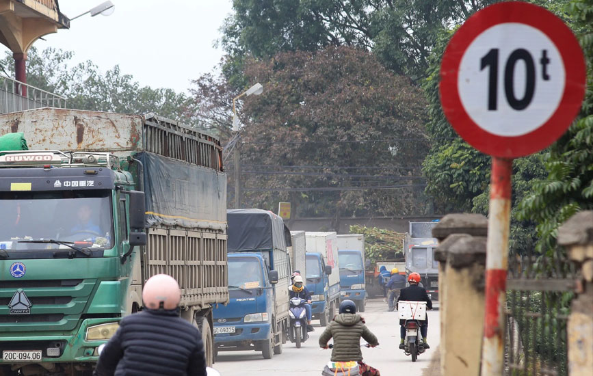 Biển báo tải trọng đường 10 tấn