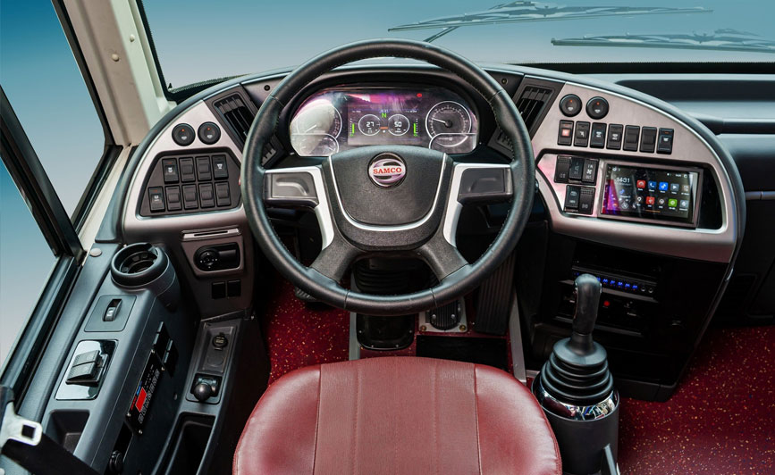 Khoang buồng lái của xe 45 chỗ Samco Wenda
