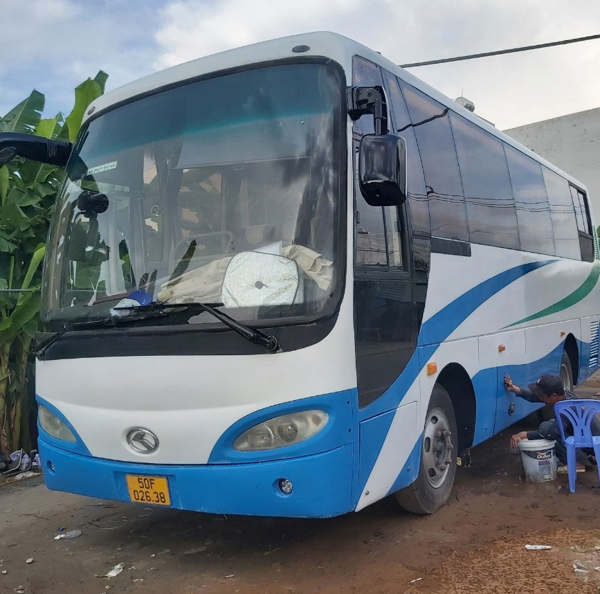 Một chiếc Thaco Kinglong đời cũ mang lại sự nhầm lẫn cho khách hàng