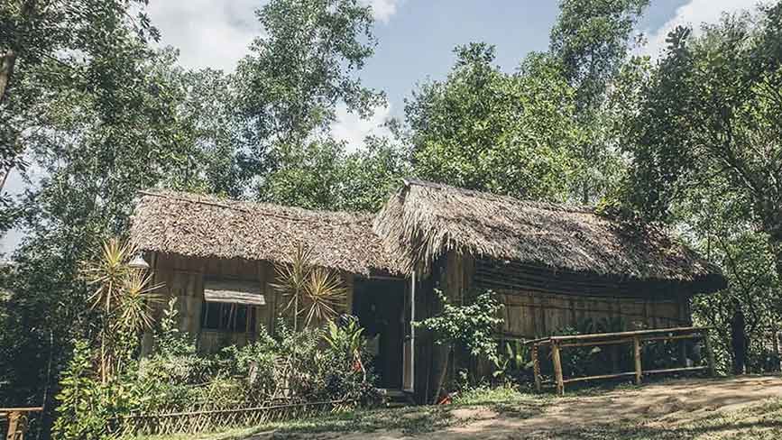 Bản Tà Lài của người Stieng sinh sống trong rừng Nam Cát Tiên
