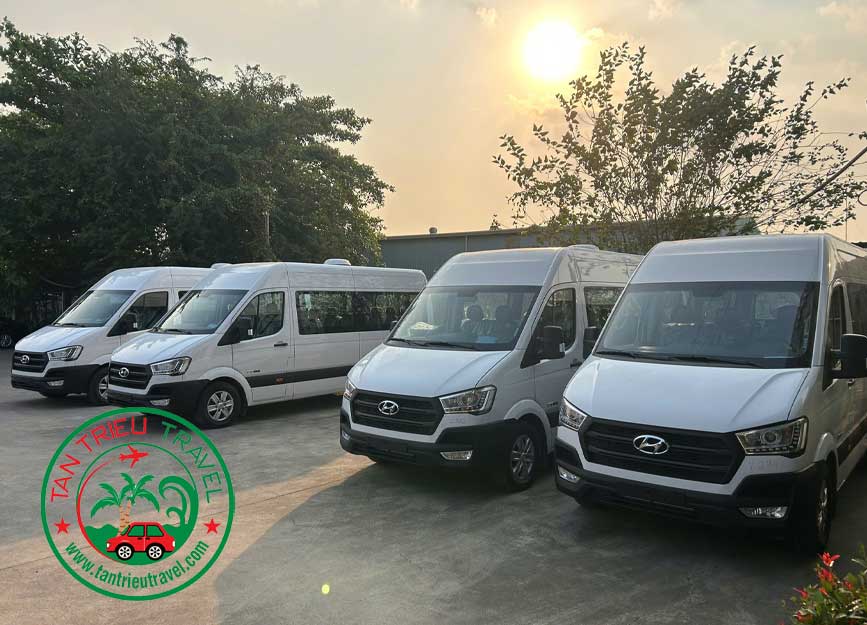 Xe 16 chỗ Solati đời mới