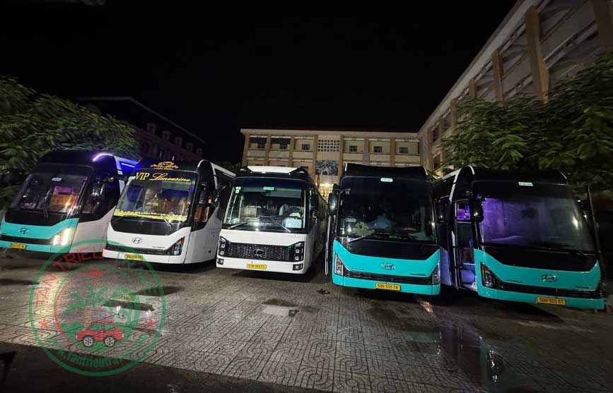 Thuê xe 29 chỗ đi Cam Bình