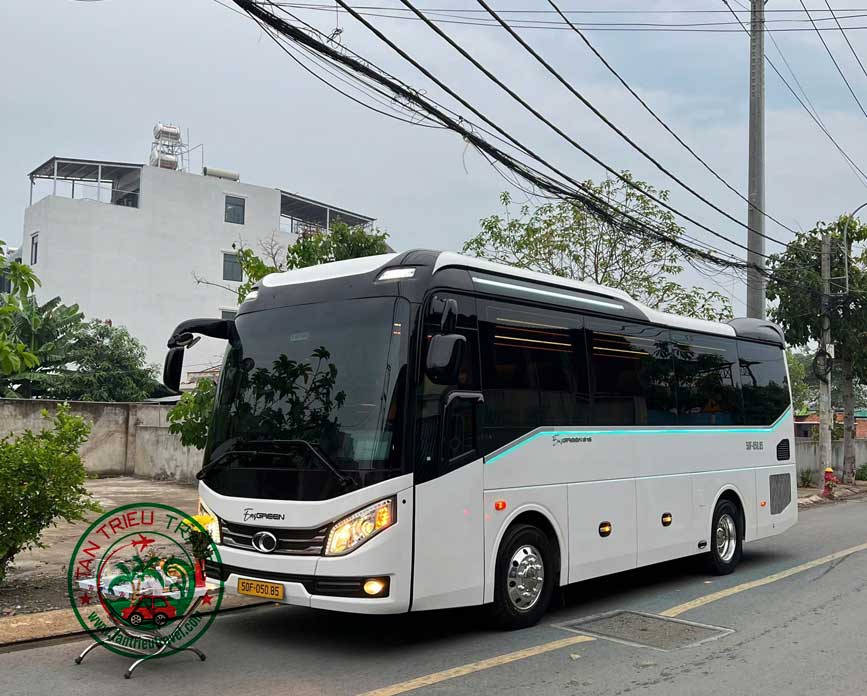 Dòng xe 28 chỗ Thaco đời mới