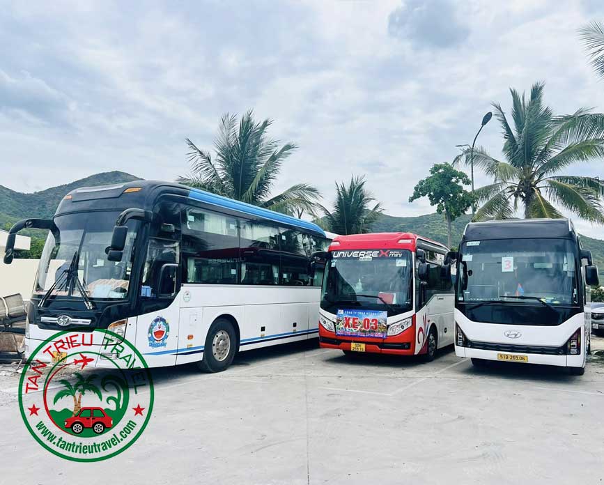 Chọn thuê xe 29 chỗ đi du lịch