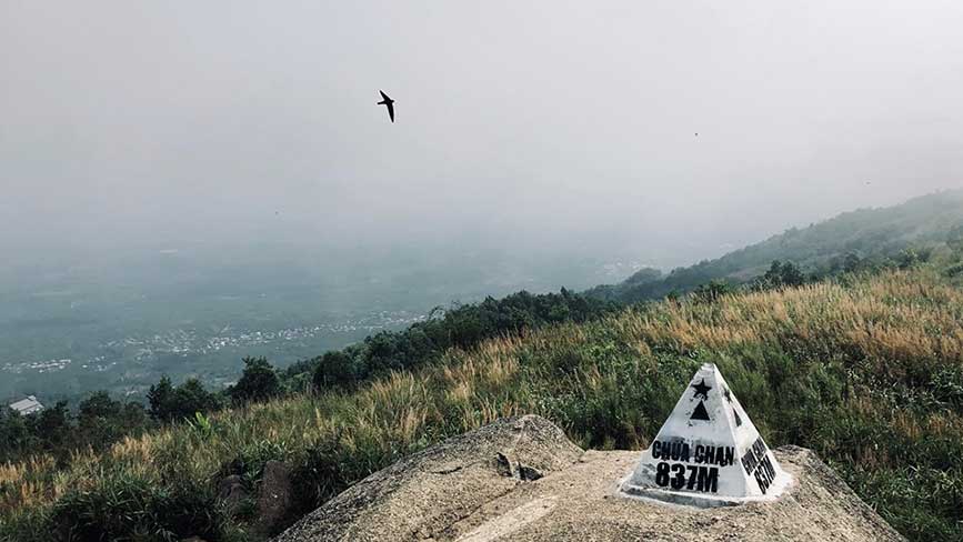 Cuối tuần chinh phục đỉnh Chứa Chan tại Xuân Lộc - Đồng Nai