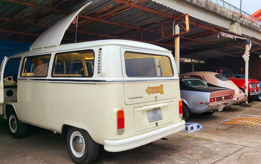 Đến xem xe tại bãi đổ xe cổ của Tân Triều Travel